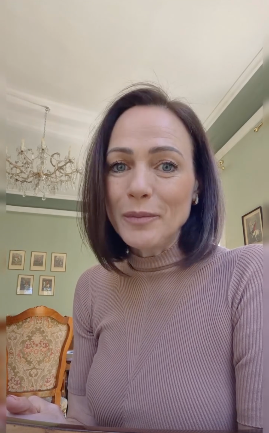 Bývalá tvár markizáckeho Telerána Adriana Kneissl.