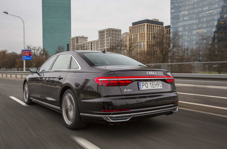 Audi A8 L 55 TFSI quattro - dotyk luksusu