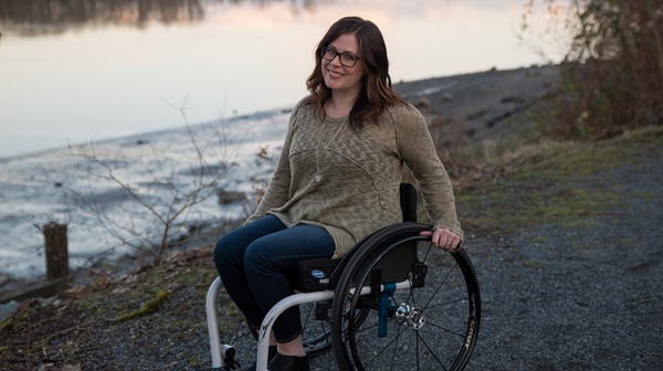 Do dyspozycji osób potrzebujących są m.in. wózki inwalidzkie zwykłe i aktywne, zestawy pionizujące, balkoniki, kule inwalidzkie łokciowe i pachowe.