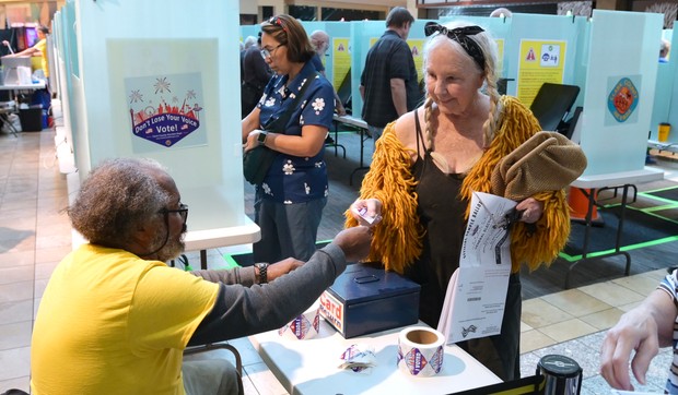 Rano glasanje u Hendersonu u Nevadi