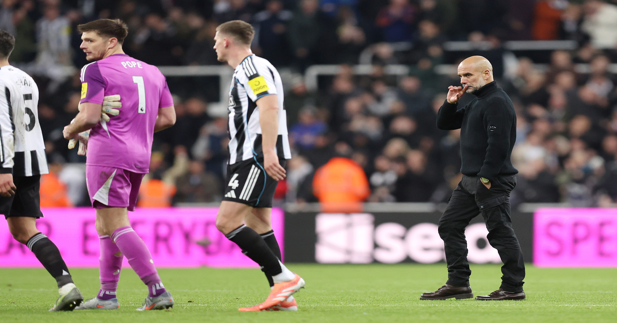 Guardiola blasts City players after 10 changes: "We didn't try"