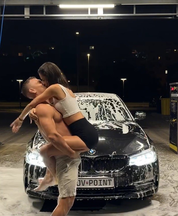 Influencer Filip ,,Jovinečko" Jovanovič s novou partnerkou Deny Stulíkovou.