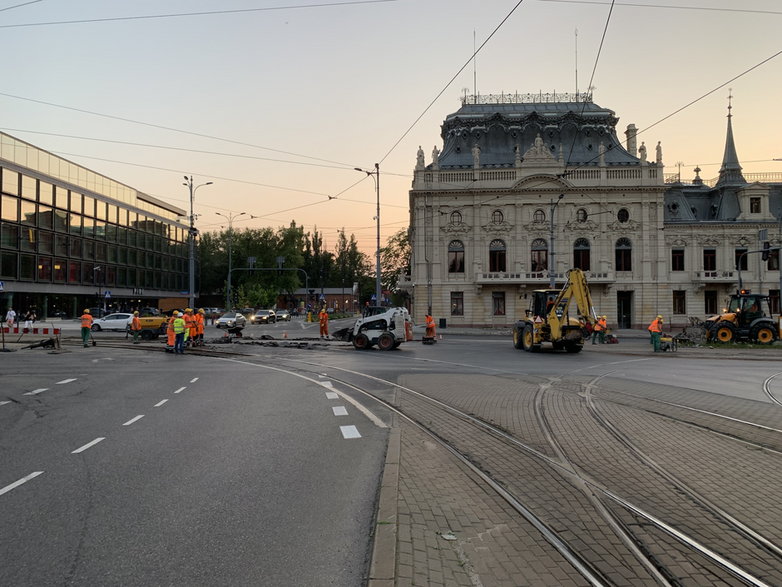 Zamknięte skrzyżowanie ul. Ogrodowej  z ul. Zachodnią 