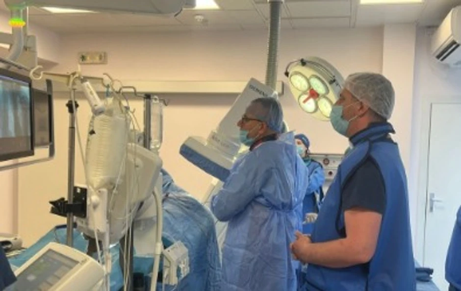 Ugradnja CRT pejsmejkera