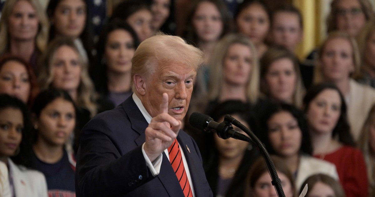 Trump lesz az első amerikai elnök, aki részt vesz a Super Bowlon: veszélyben lehet az élete? – infografika