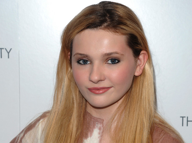 Abigail Breslin chce zabić Mirę Sorvino