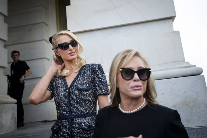 Paris Hilton sa majkom