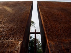 Rosja chce rehabilitacji ofiar Katynia. "To za mało"