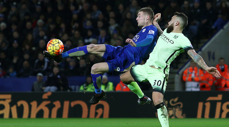 Vardy (kékben) és a Leicester csak 0-0-t játszottak a Manchester Cityvel, így lecsúsztak az élről / Fotó: AFP