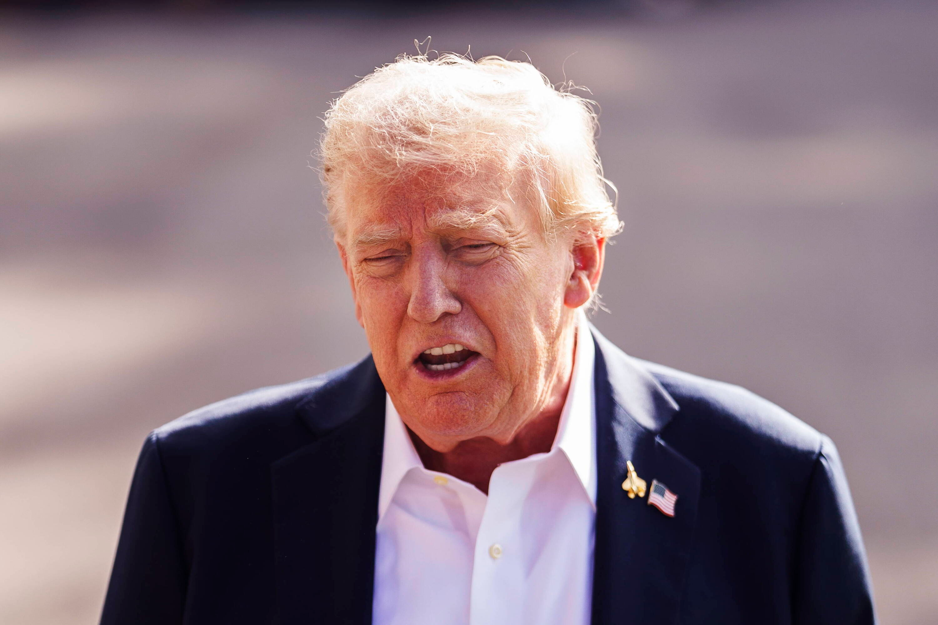 Trump opublikował film AI o cudownych łóżkach MedBed