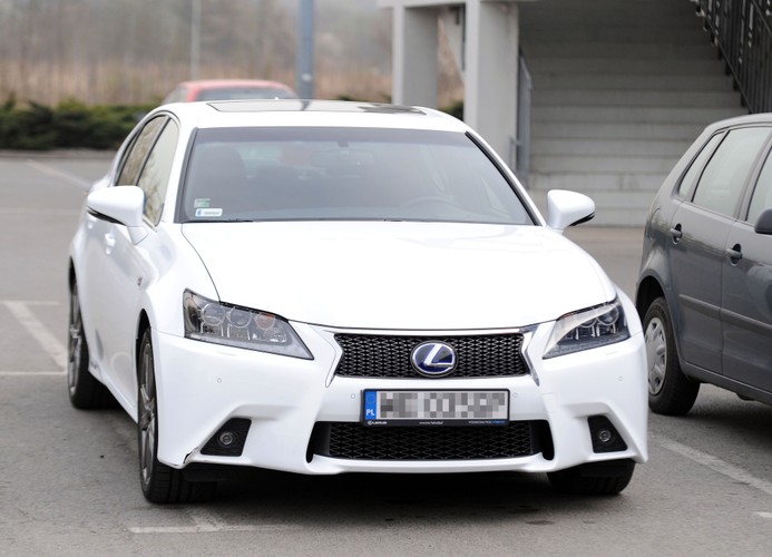 Lexus GS 300h, którym Agnieszka Radwańska podróżowała po Krakowie