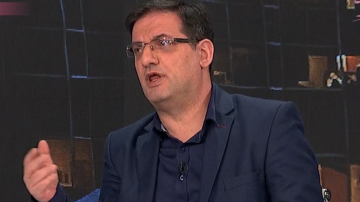 Novine na RTS: Aleksandar Apostolovski biće autor i voditelj nove političke emisije