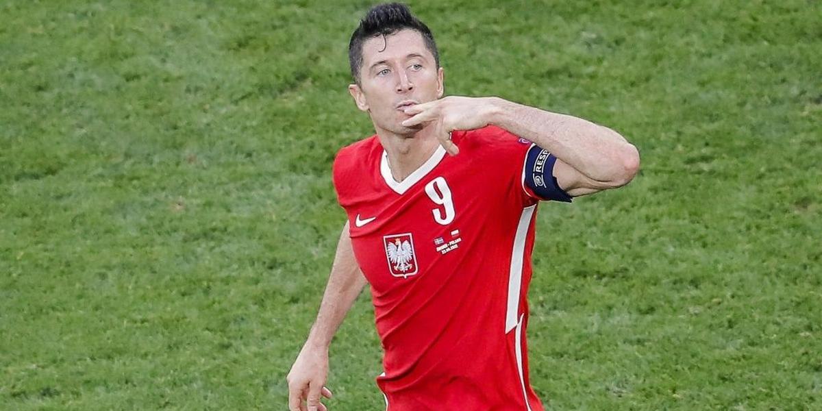 Lewandowski voted German Player of the Year