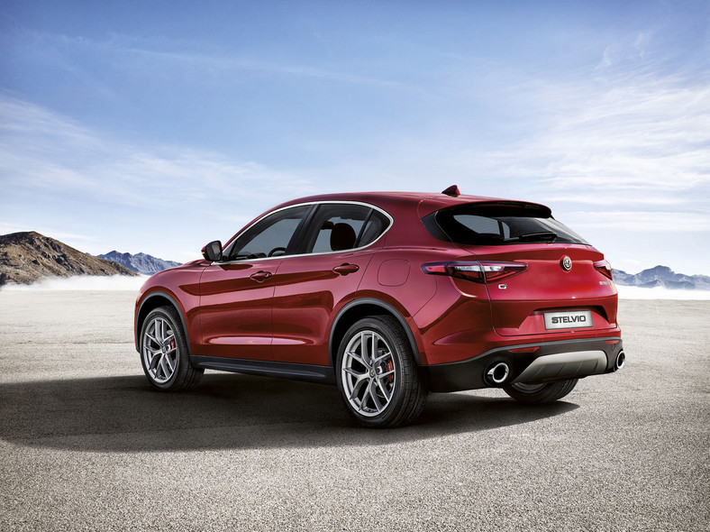 Alfa Romeo Stelvio First Edition – można już zamawiać