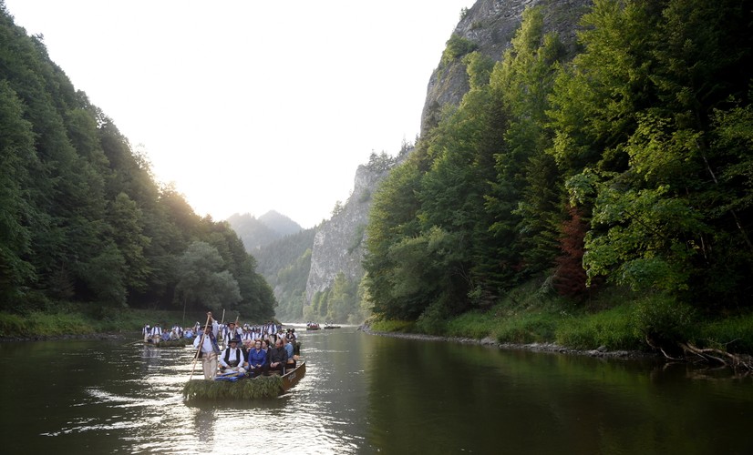 Ewa Kopacz na spływie Dunajcem
