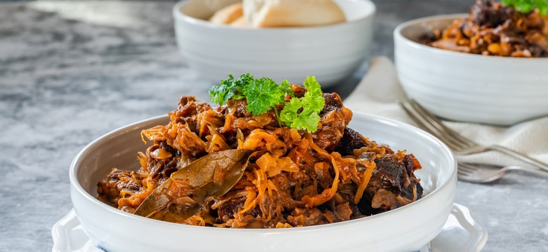 Jak wybrać kapustę na świąteczny bigos? Takiej nie kupuj, bo bigos będzie do wyrzucenia