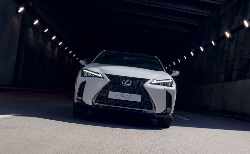 Lexus UX 250h