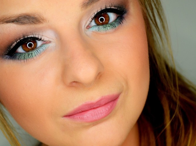 Bryza znad oceanu - letni makijaż Golden Rose