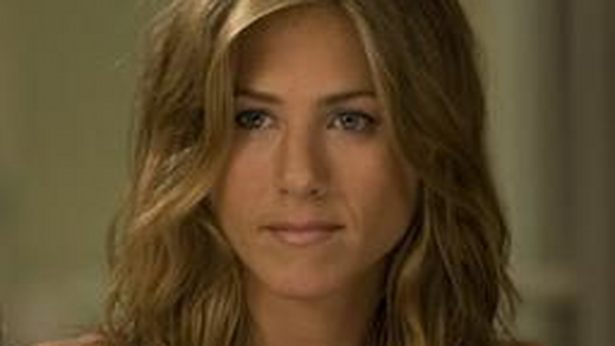 Jennifer Aniston wcieli się w serialu "Rockefeller Plaza 30" w postać atrakcyjnej kobiety śledzącej Aleka Baldwina.