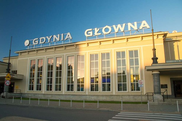 Gdynia Główna, fot. Robson90 Shutterstock