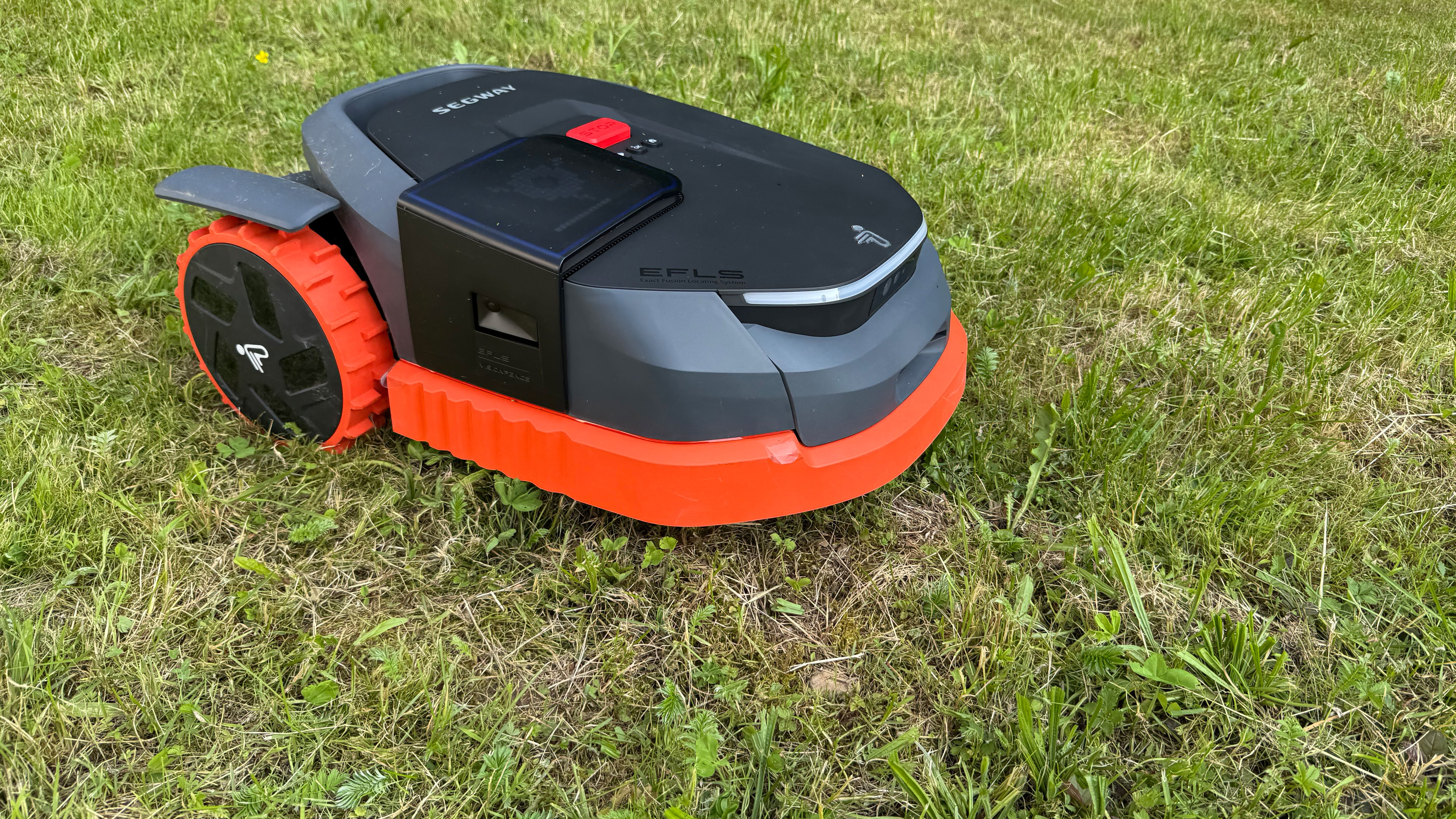 Segway Navimow X3 im Test: Der Mähroboter-Testsieger mit GPS & Kamera