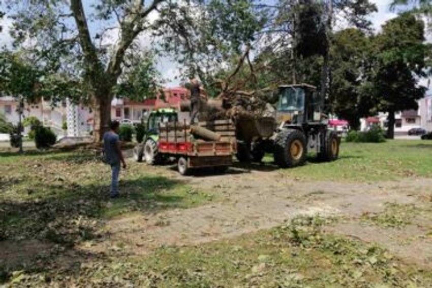 Šamac, popravka krovova