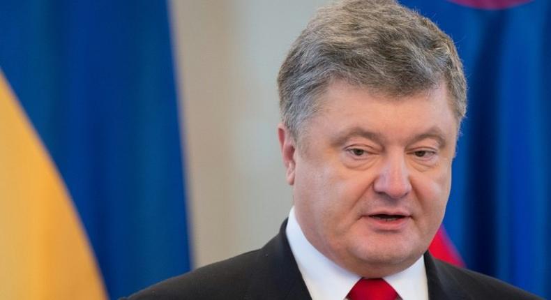 Ukrainian President Petro Poroshenko has said he has no doubt US president-elect Donald Trump would refuse to recognise Russia's annexation of Crimea