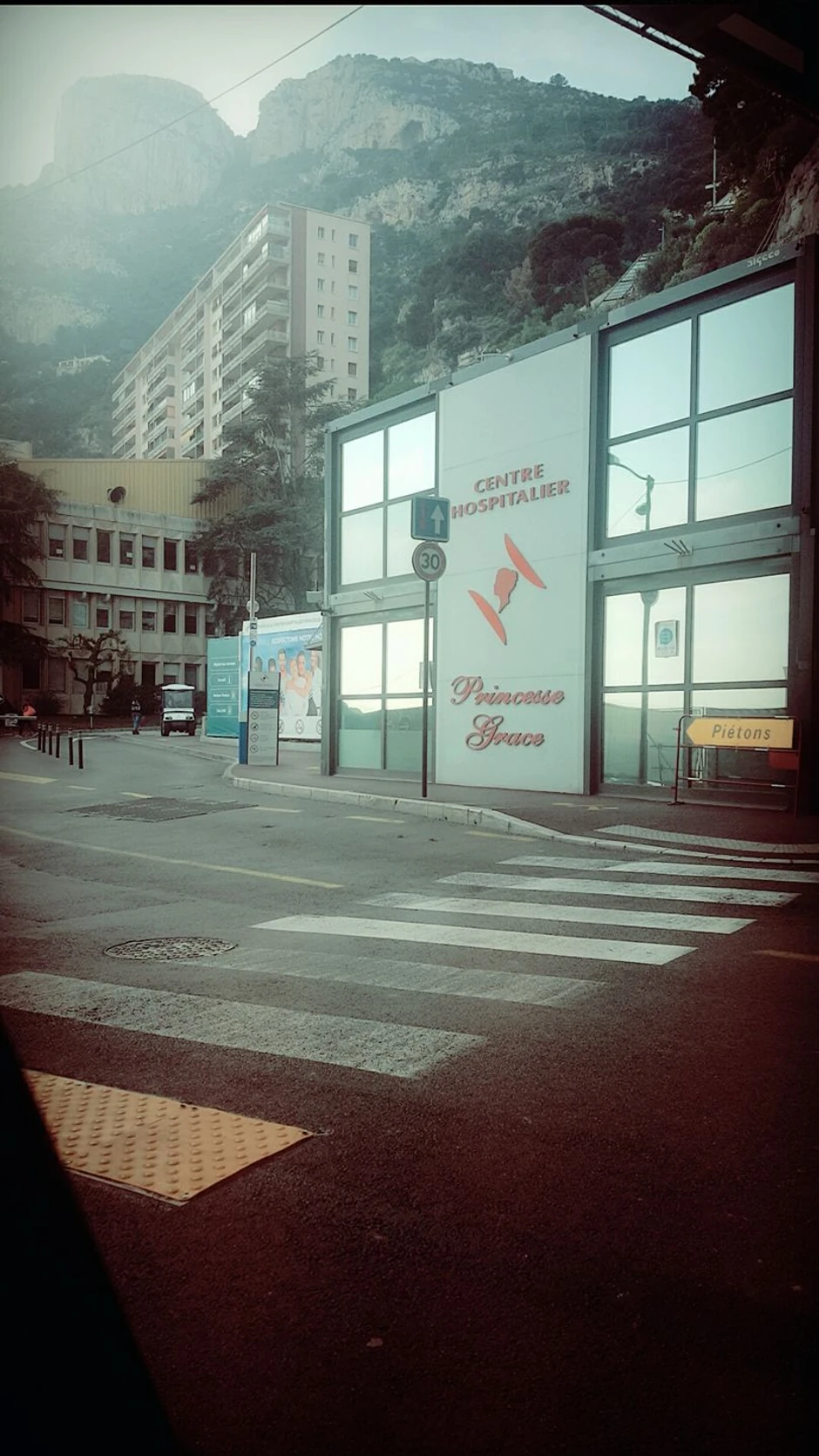 Kompleks "Grejs Keli"