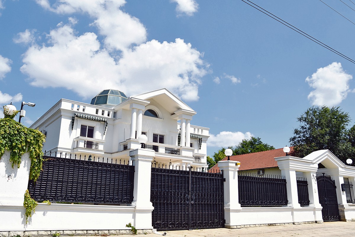 &#34;Najbolja luks nekretnina&#34;: koja se u Novom Sadu prodaje za 1, 3 miliona evra je pripadala poznatom novosađaninu