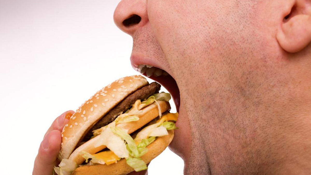 Przygotowywany pieczołowicie przez Marka Posta 150-gramowy hamburger z pewnością nie podbije serc smakoszy. Post ma jednak nadzieję, że dzięki jego potrawie przynajmniej część sceptyków zmieni zdanie.