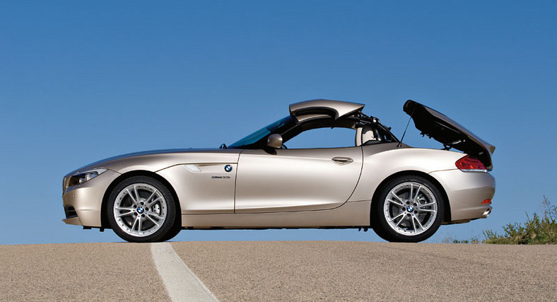 BMW: nowy Z4 Roadster wylądował w Warszawie (cena w Polsce)