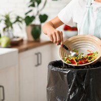 Élelmiszerpazarlás: így csökkenthetjük a Nébih szerint
