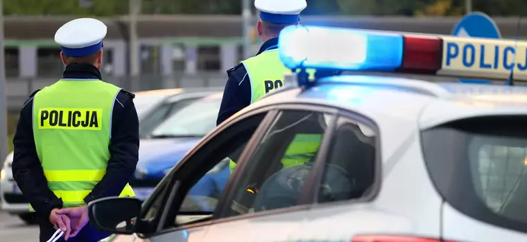 Nowa akcja policji już ruszyła. Mandaty dostają nie tylko kierowcy, ale i pasażerowie