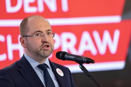 Porozumienie: Bielan zawieszony. Bielan: źródłem sprawy jest to, że Gowin od 3 lat nie jest formalnie prezesem partii