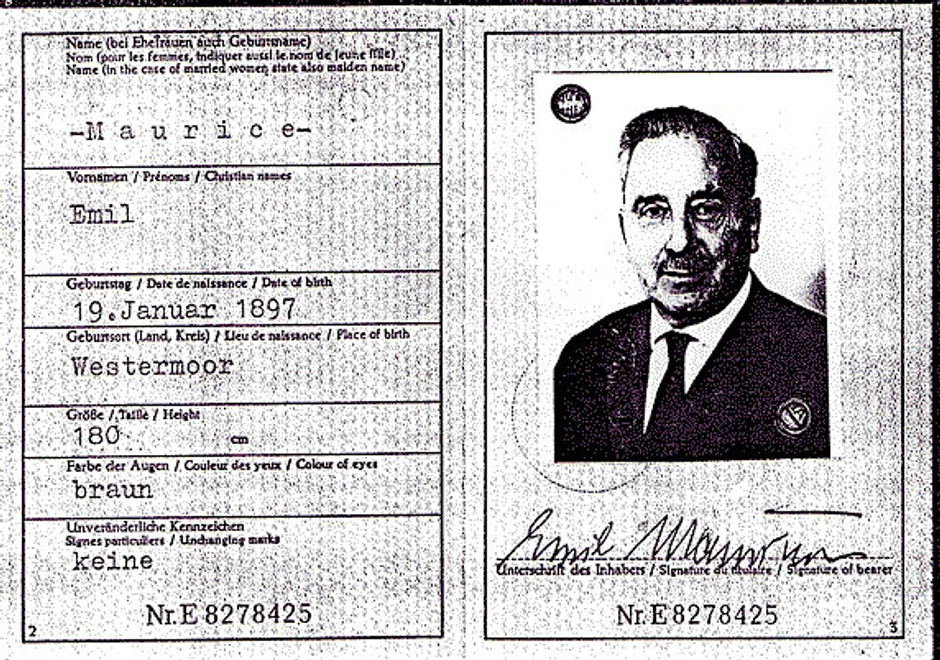 Emil Moris je od Hitlera dobio titulu "počasnog arijevca" zahvaljujući kojoj je lagodno živeo u nacističkoj Nemačkoj uprkos jevrejskom poreklu