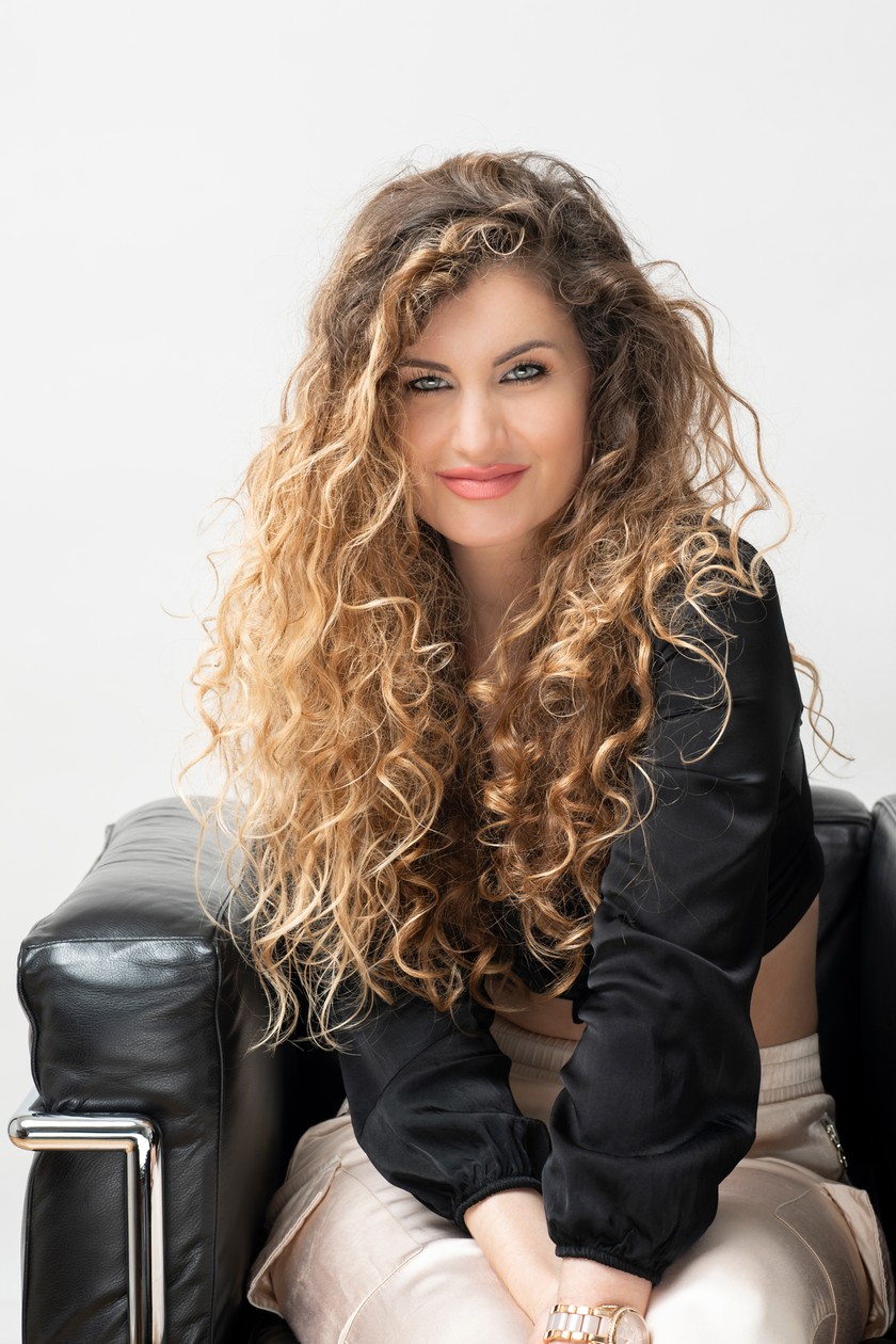 Gina Karpf est coiffeuse et fondatrice du centre de beauté Ginafina à Baden AG.