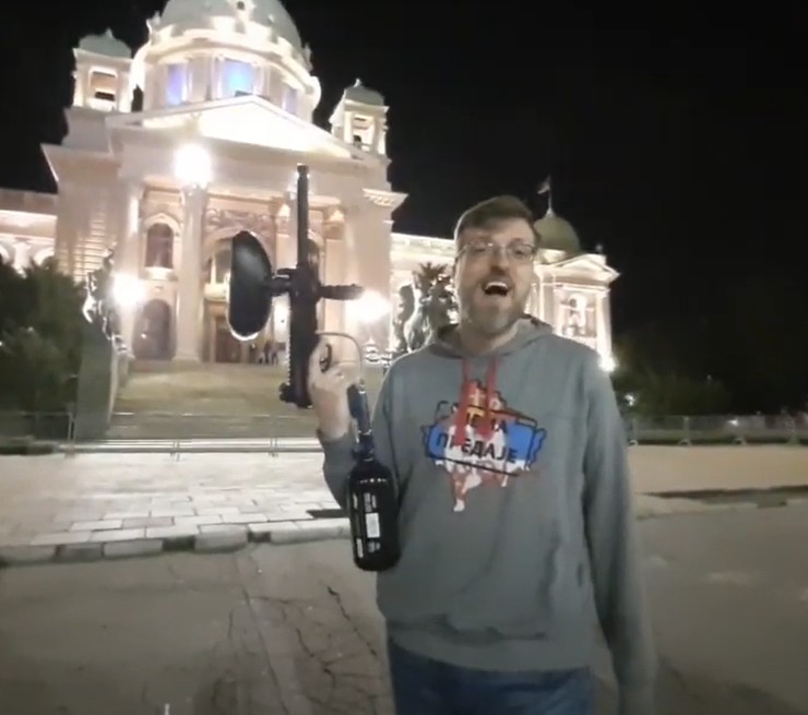 Srđan Nogo, Skupština, pucanje 