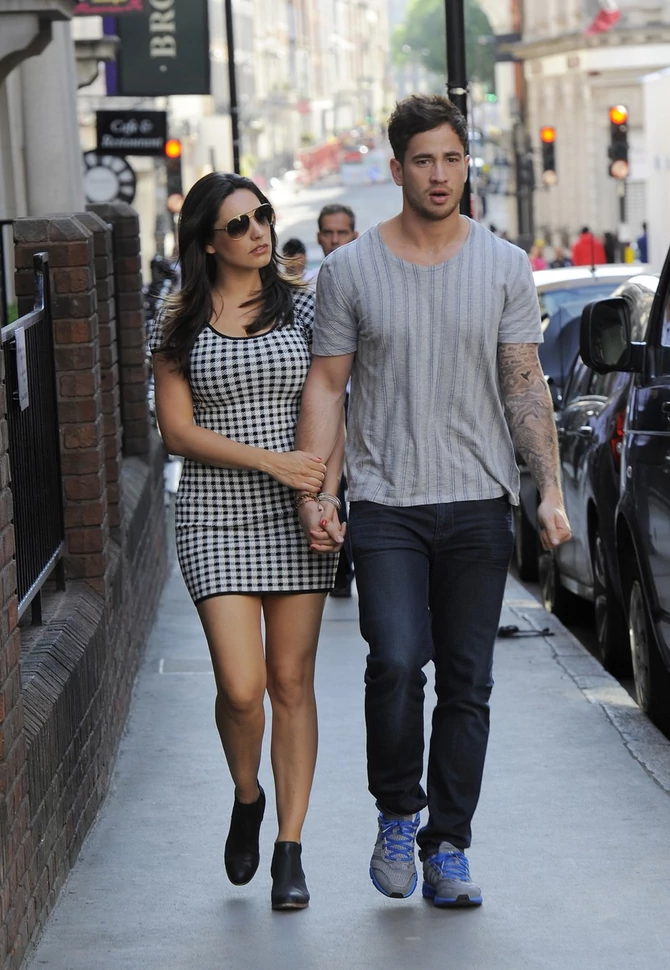 Deni je sa modelom Keli Bruk bio dve godine u vezi