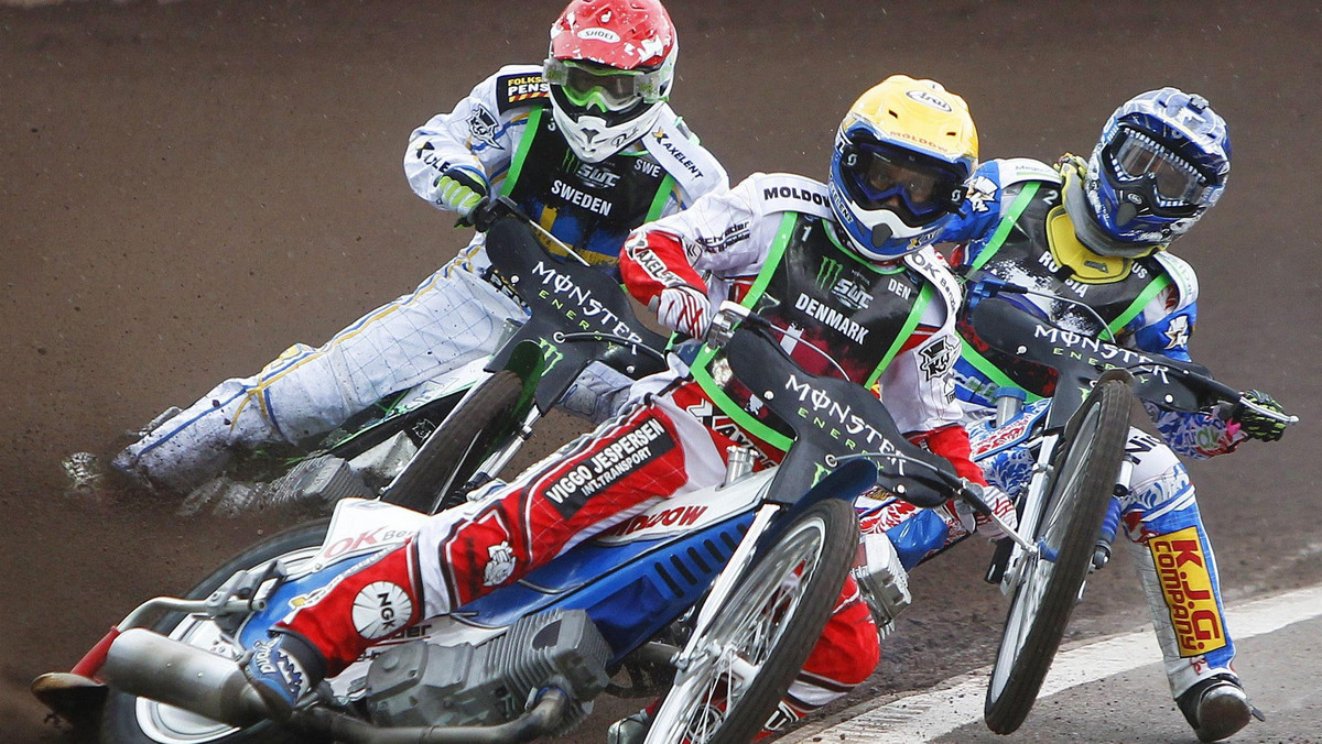 Wszystkie reprezentacje wystawiły najsilniejsze składy na pierwsze w tym sezonie żużlowe zawody cyklu Speedway Best Pairs Cup. W najbliższą sobotę na Motoarenie w Toruniu emocji z pewnością nie zabraknie. Największymi gwiazdami turnieju będą mistrzowie świata - Nicki Pedersen, Greg Hancock oraz Chris Holder.