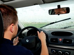 Jak jeździć samochodem, by nie utonąć