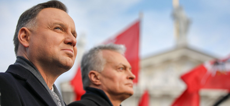 Prezydenci Litwy i Polski złożyli hołd powstańcom styczniowym. Duda: miałem łzy w oczach