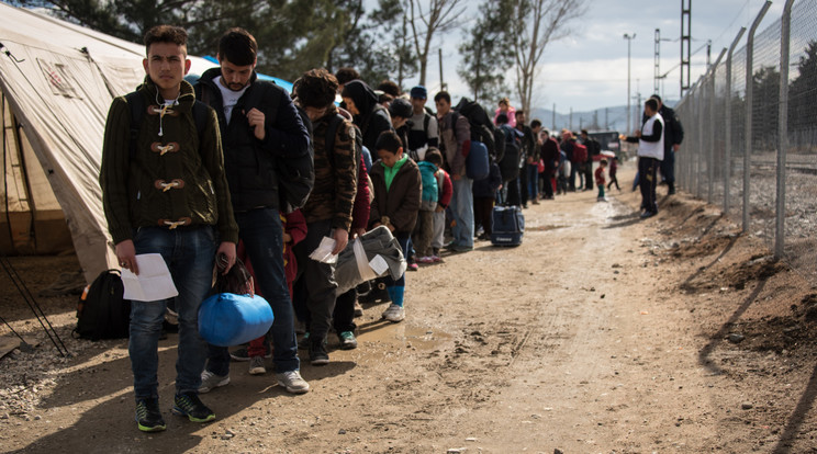 A menekülteket vissza lehet küldeni Görögországba / Fotó: AFP