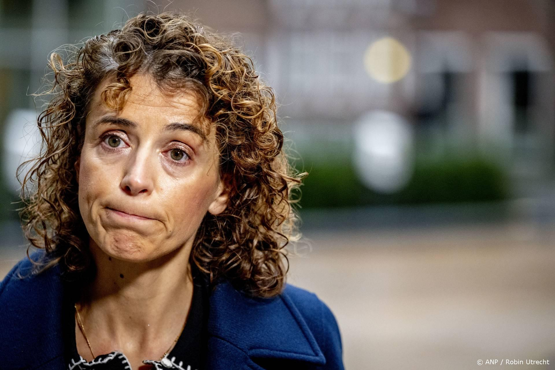 Dorp Moerdijk mogelijk van de kaart voor industrie en energiehaven