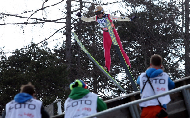 PŚ w Planicy: Ostatni drużynowy konkurs skoków w sezonie. Tylko jedna seria, Polacy tuż za podium