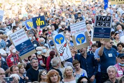 Demonstracja na Placu Wolności w Poznaniu