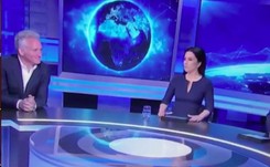 Tadla i Kret razem w studio. Wymownym gestem dziennikarka pokazała, co myśli o swoim byłym [WIDEO]