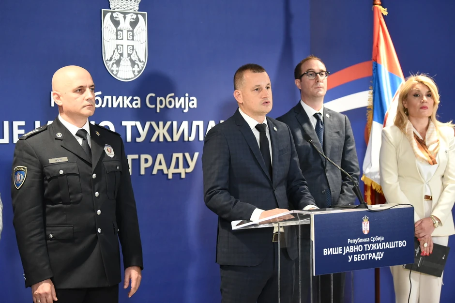 Glavni tužilac Nenad Stefanović na konferenciji je govorio o podizanju optužnice za masakr u Ribnikaru