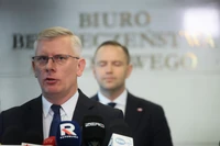 Gdy wydawało się, że rosyjska prowokacja otrzeźwiła polityków, na scenę wkroczył Cenckiewicz [OPINIA]