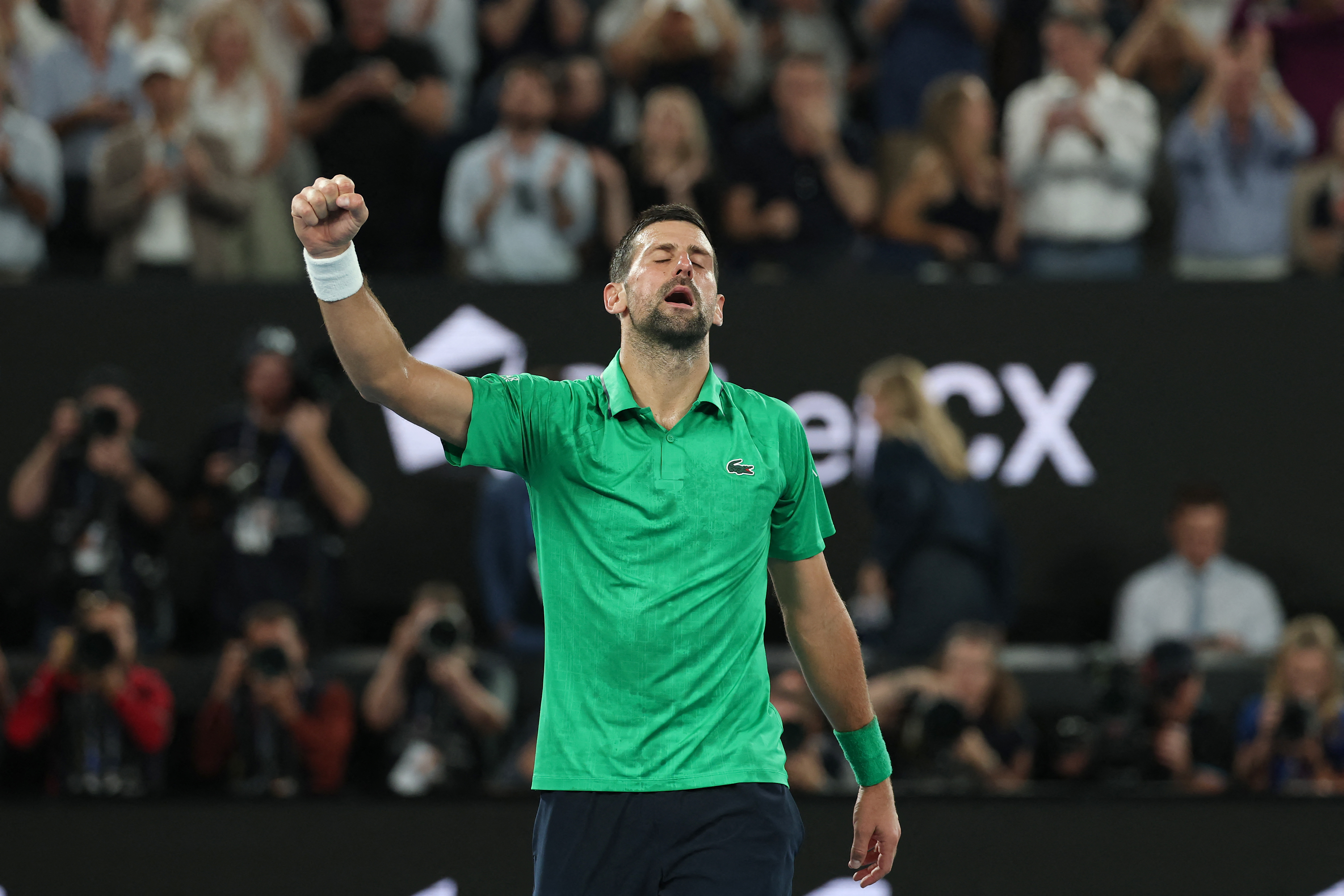 Djokovic rompe la racha de cinco derrotas ante Sinner y jugará la final contra Alcaraz