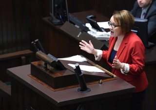 Zalewska po spotkaniu z ZNP: Zlikwiduję godziny karciane